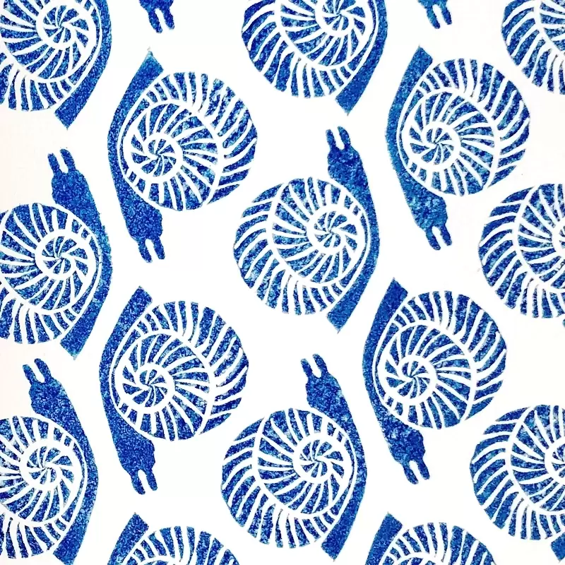 Stamped snail pattern